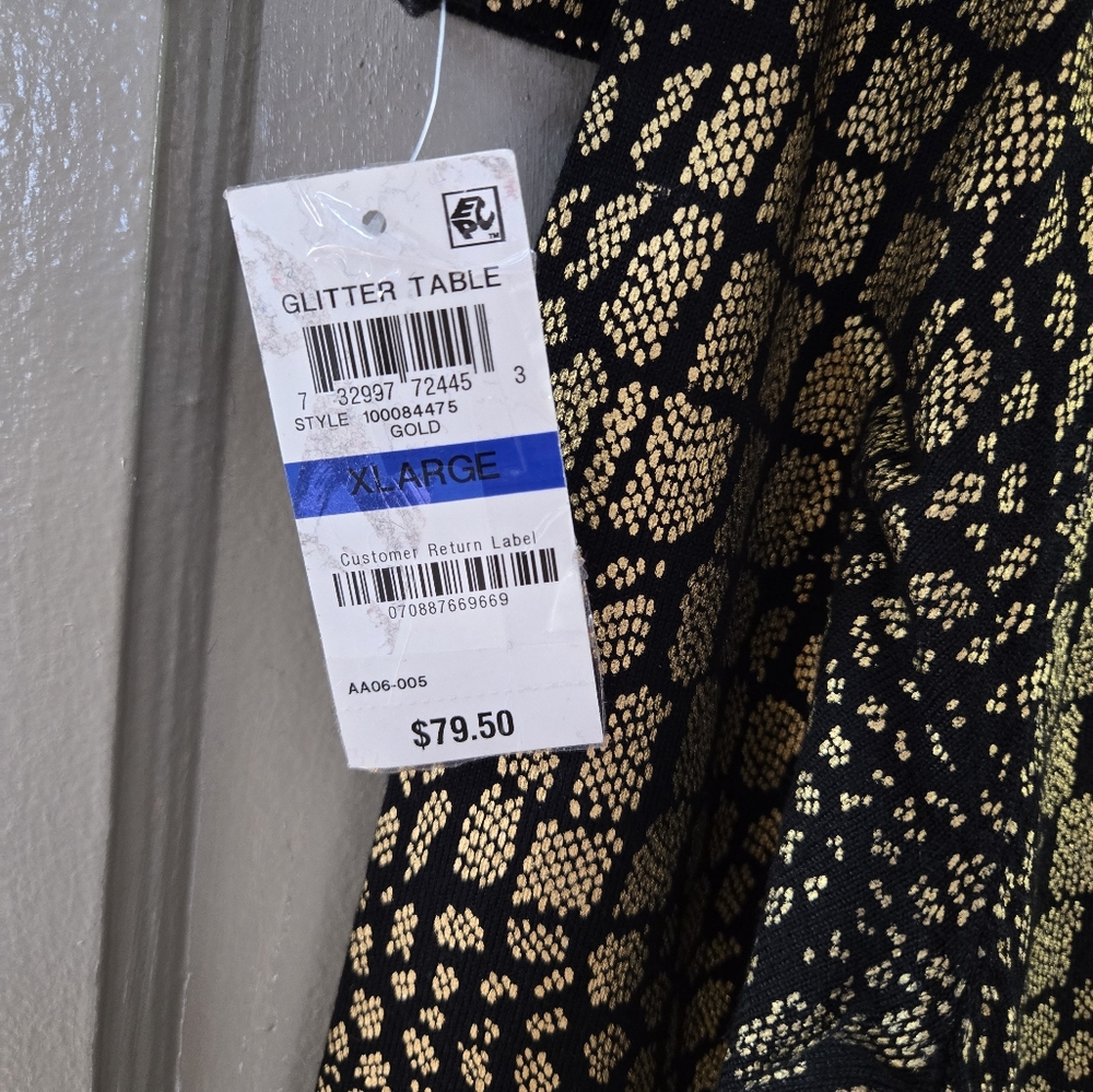 Beautiful gold/black sweater - Picture 2 of 3